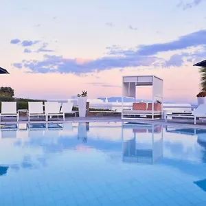 Archipelagos - Small Luxury Of The World Греция