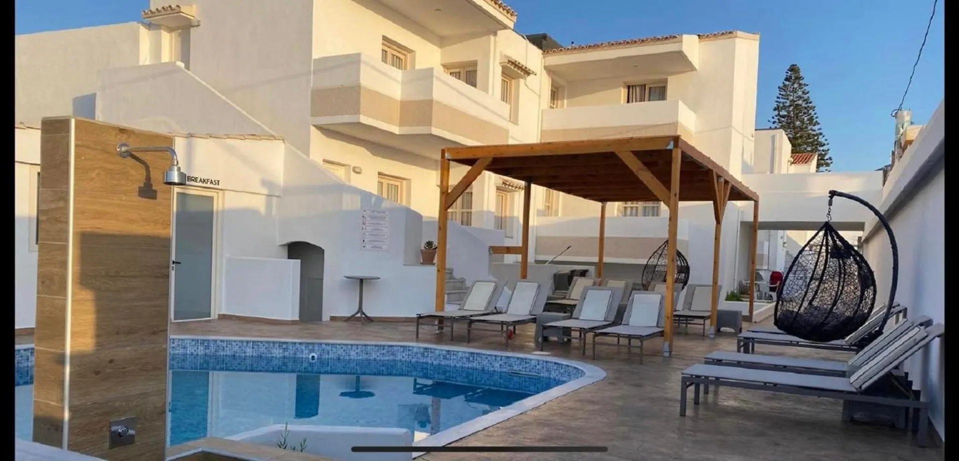 Coralli Beach Hotel location